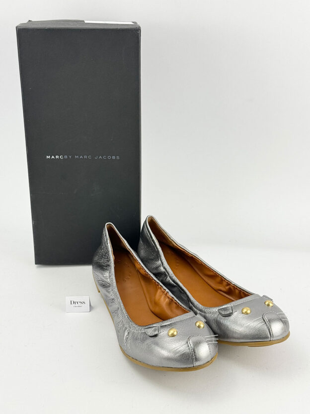 Pre-Owned Marc by Marc Jacobs Silver Ballet Flats Size 38 (UK 5) - Image 2
