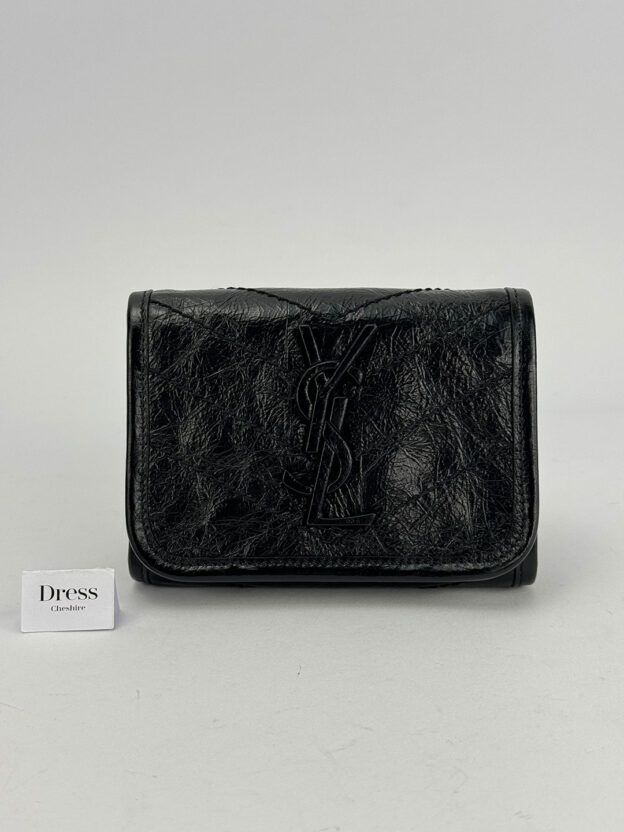 Pre-Owned YSL Crinkled Gloss Black Purse