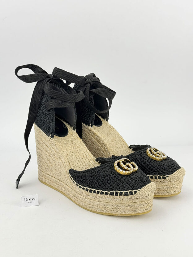 Pre-Owned Gucci Black Crochet Lilibeth Logo Embellished Sandals Size 40 (UK 7)