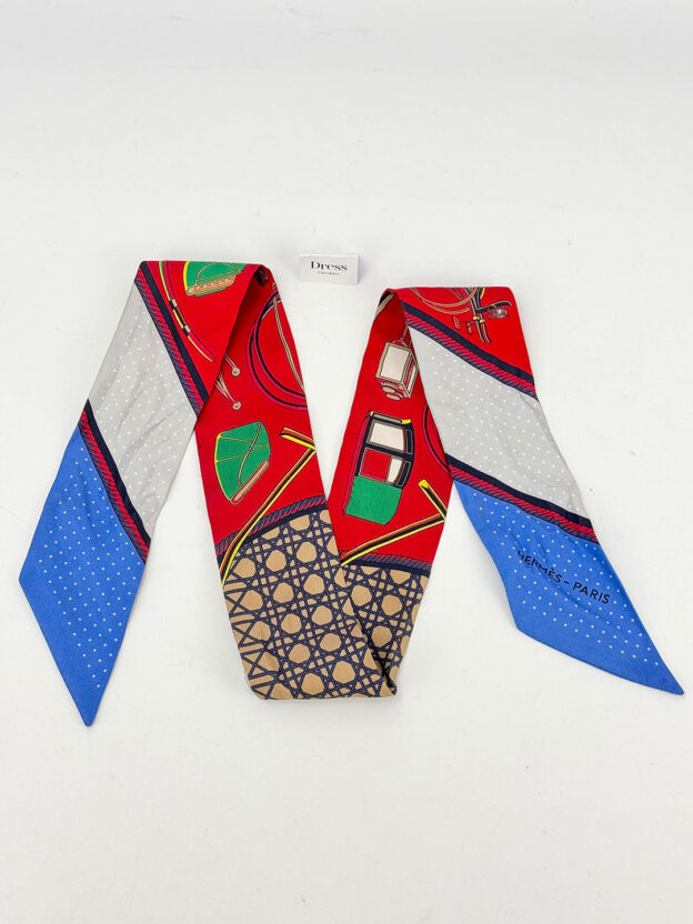 Pre-Owned Hermes Red, Blue & Grey Patterned Twilly - Image 2