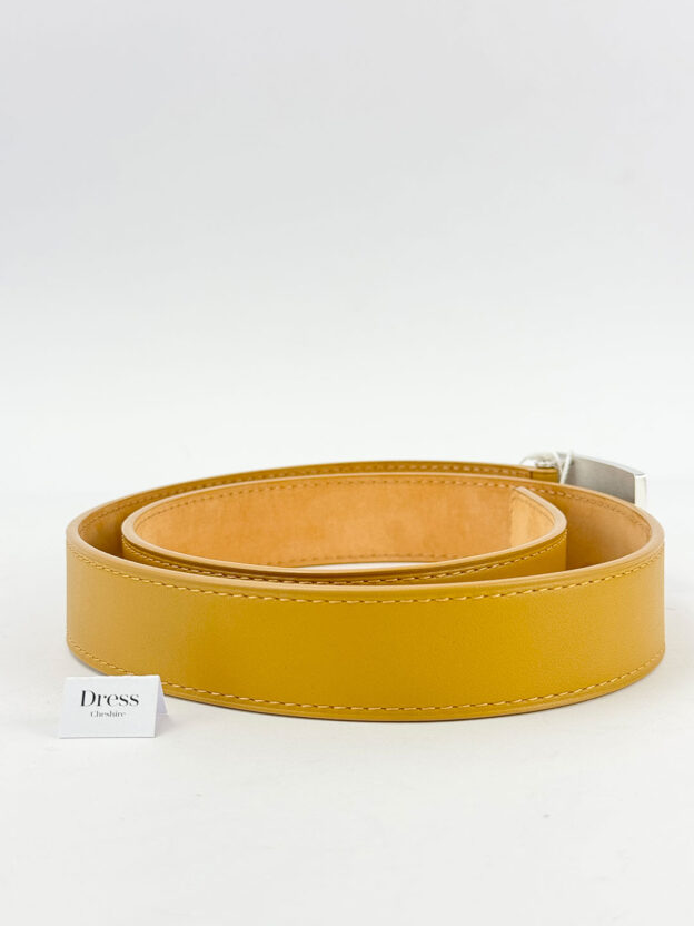 Pre-Owned Louis Vuitton Engraved Buckle Tan Belt - Image 4