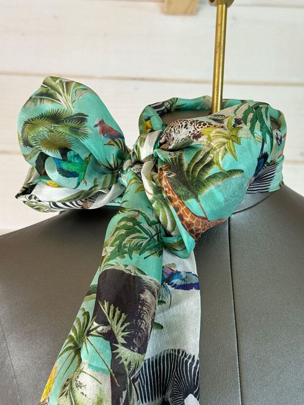 Pre-Owned Marc Cain Safari Animal Scarf 100% Silk - Image 4