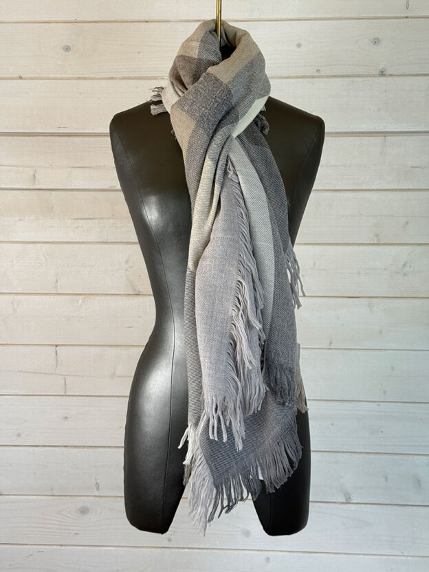 Pre-Owned Laurel Stone & Grey Scarf - Image 3
