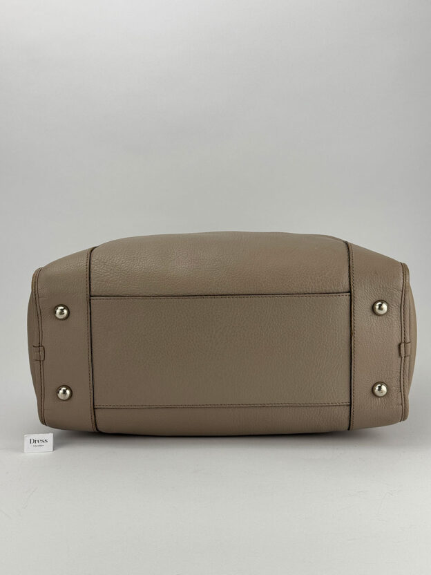 Pre-Owned Loewe Amazona Taupe Leather Handbag - Image 6