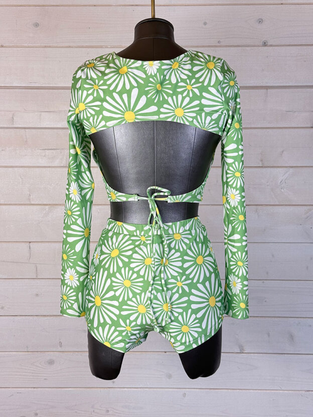 Pre-Owned FP Movement Green Daisy Bikini Set Long Sleeves Size S - Image 2