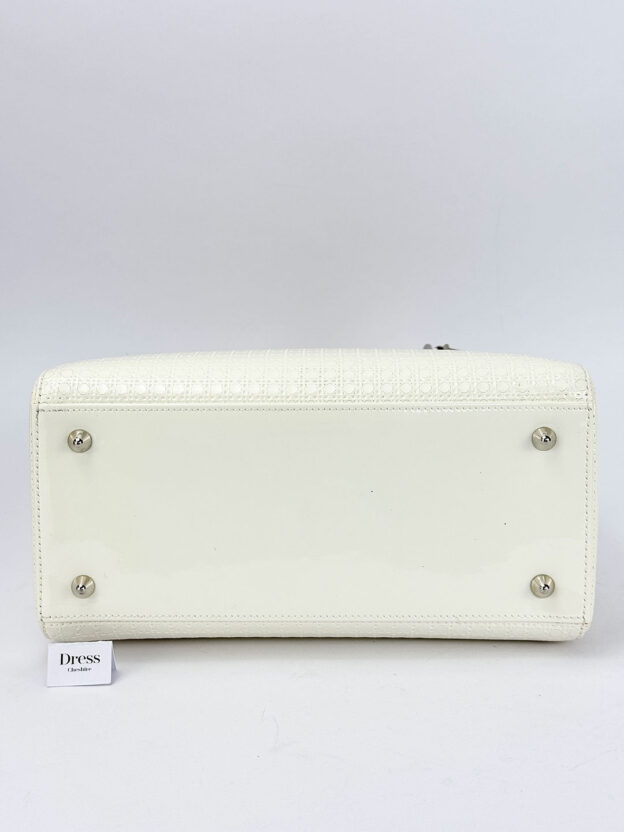 Pre-Owned Christian Dior Lady Dior Medium Off White Patent Bag - Image 4