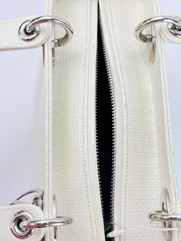 Pre-Owned Christian Dior Lady Dior Medium Off White Patent Bag - Image 12