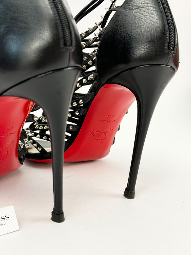 Pre-Owned Christian Louboutin Millaclou Black Studded Heels Size 40 (UK 7) Boxed - Image 3