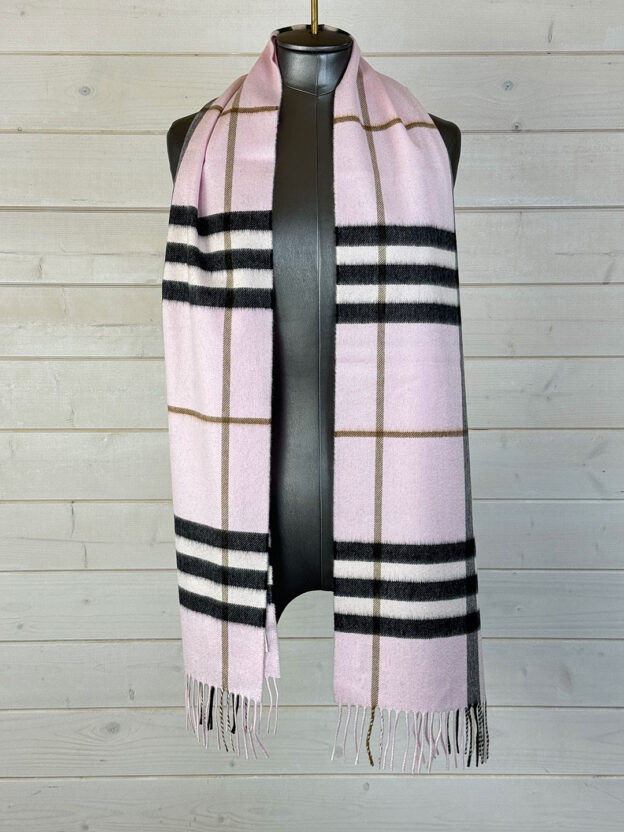 Burberry Classic 100% Cashmere Candy Pink Scarf - Image 2