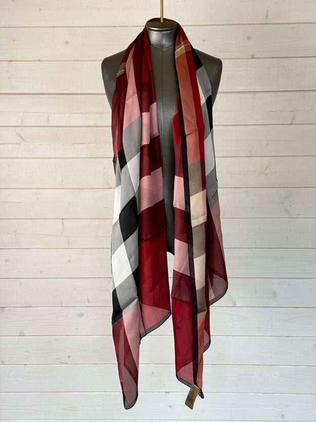 Pre-Owned Burberry Parade Burgundy & Red 100% Silk Scarf - Image 2