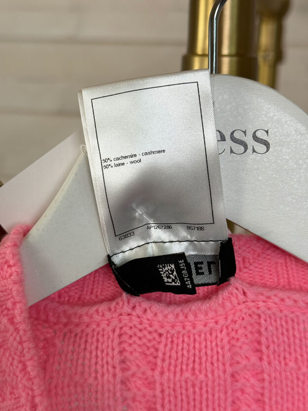 Chanel Pink Cashmere & Wool Short Sleeve Knit Size 34 (UK 6) - Image 4