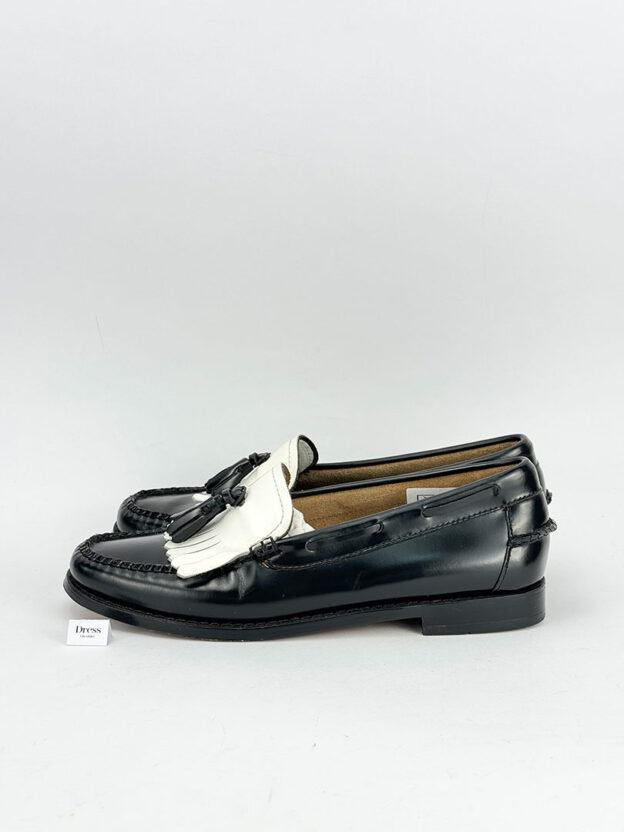 Pre-Owned Weejuns G.H.Bass White & Black Loafers Size 38.5 (UK 5.5) - Image 3