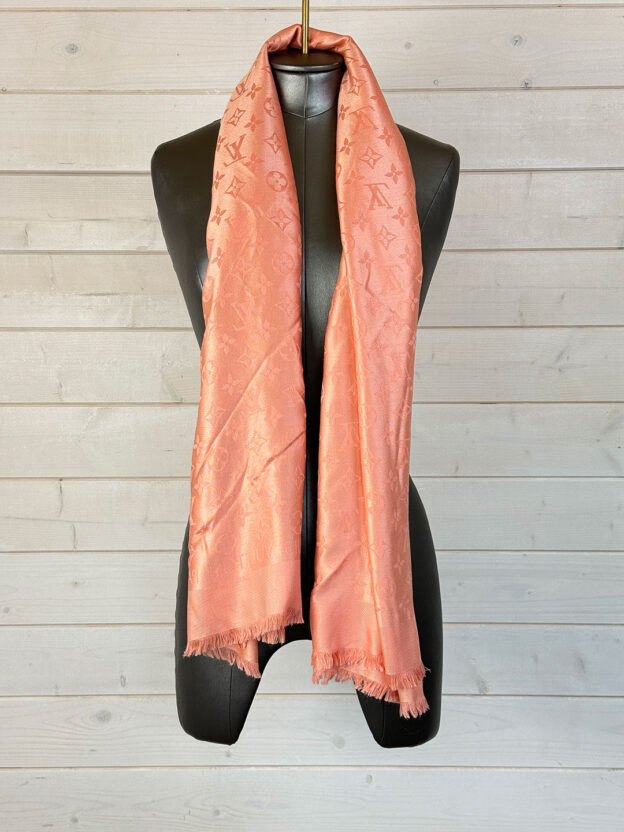 Pre-Owned Louis Vuitton Pink Coral Silk Scarf Boxed - Image 2