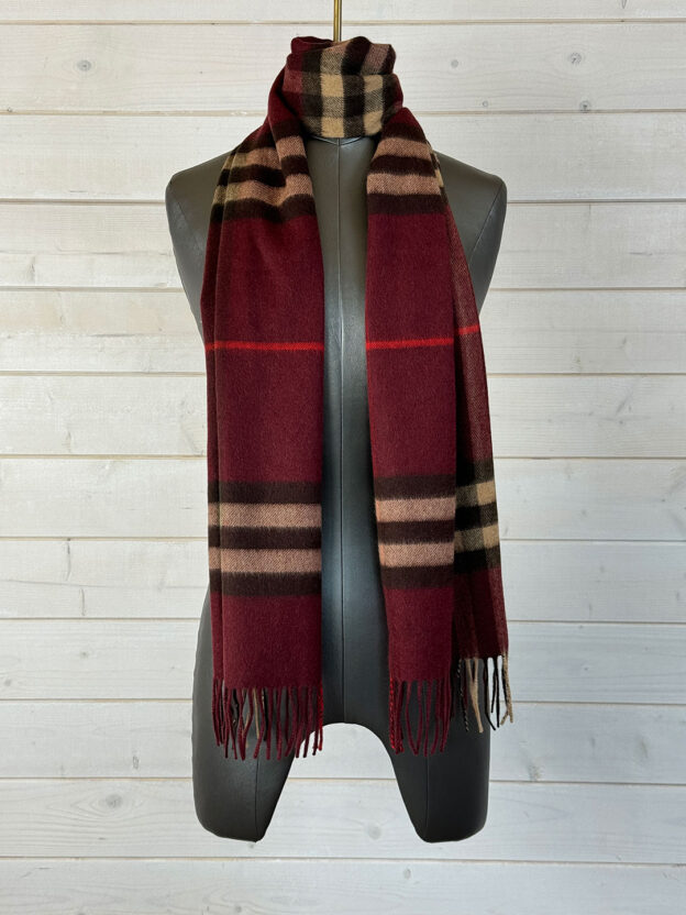 Pre-Owned Burberry 100% Cashmere Burgundy Classic Scarf