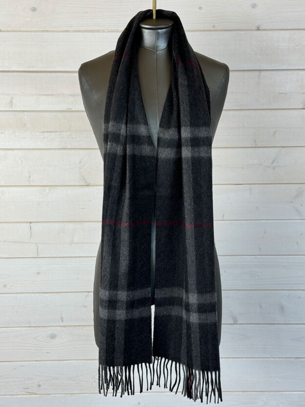 Pre-Owned Burberry Charcoal Check 100% Cashmere Classic Scarf - Image 3
