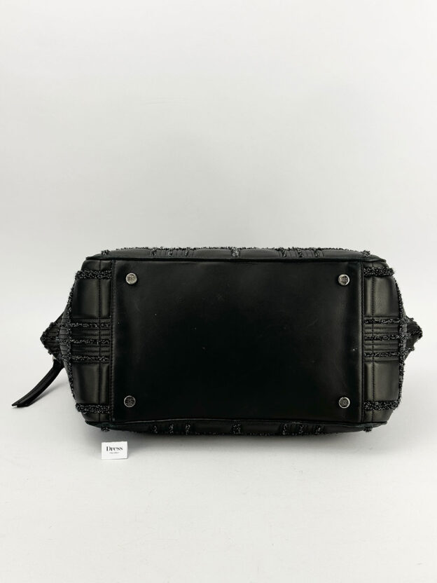 Pre-Owned Escada Black Leather Handbag - Image 4