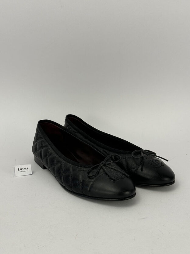 Pre-Owned Chanel Black Quilted Ballet Flats Size 38.5 (UK 5.5)