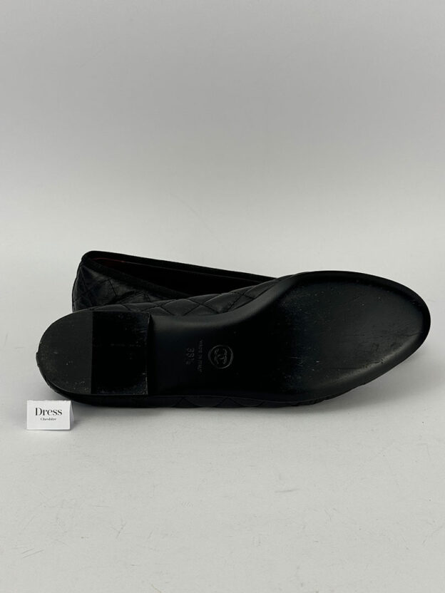 Pre-Owned Chanel Black Quilted Ballet Flats Size 38.5 (UK 5.5) - Image 5