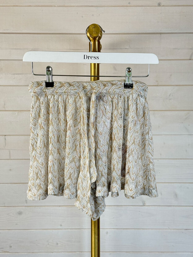 Pre-Owned Missoni Gold & Silver Shorts Size 40 (UK 8)