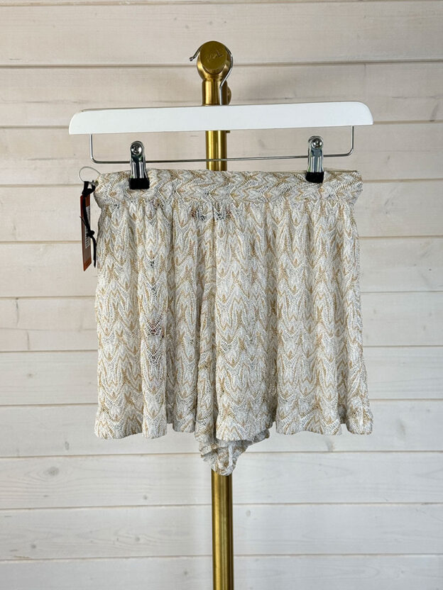 Pre-Owned Missoni Gold & Silver Shorts Size 40 (UK 8) - Image 2