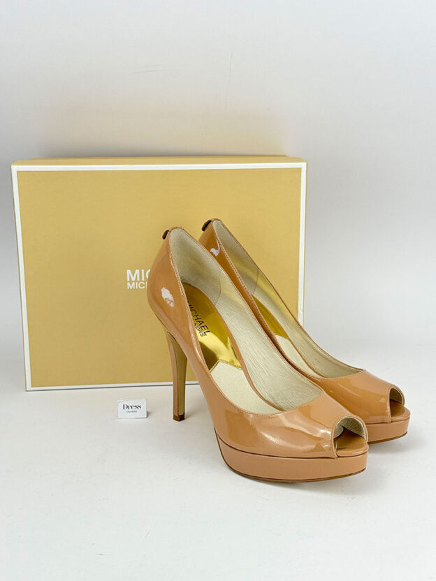 Michael Kors Patent Leather Tan Heels Size UK 7 - Image 2