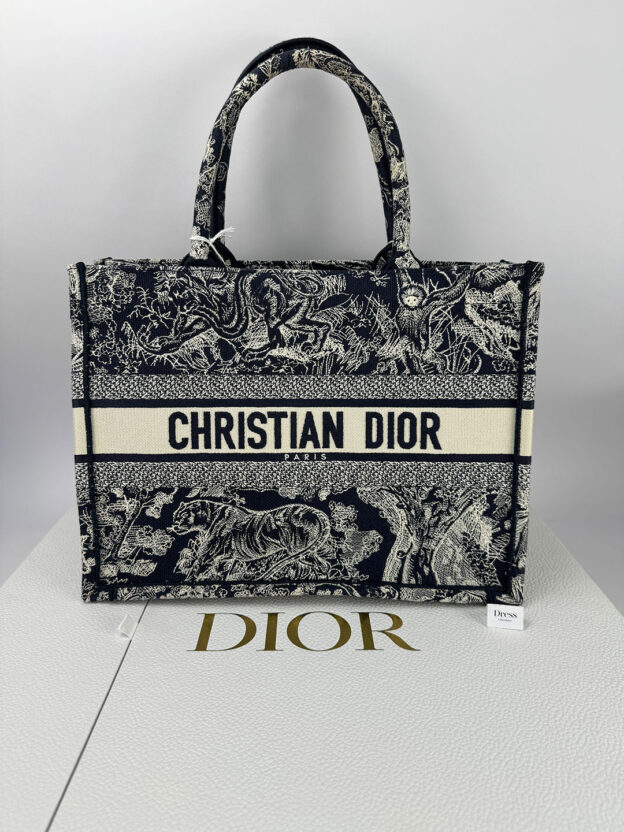 Pre-Owned Christian Dior Medium Dior Book Tote. Brand New. Boxed - Image 2