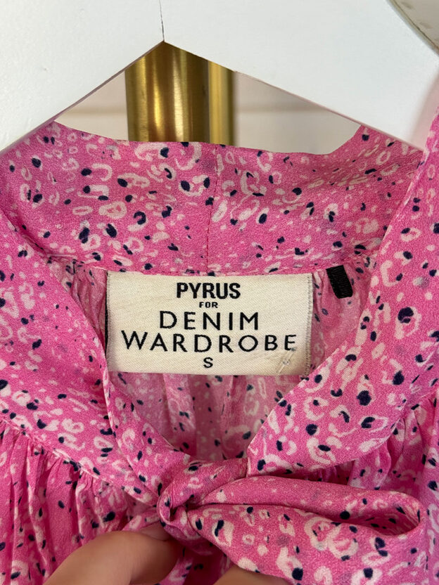 Pre-Owned Pyrus 100% Pink Silk Blouse Size S - Image 4