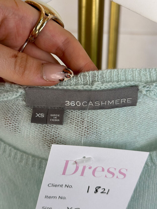 Pre-Owned 360 Cashmere Mint Green Jumper Size XS - Image 4