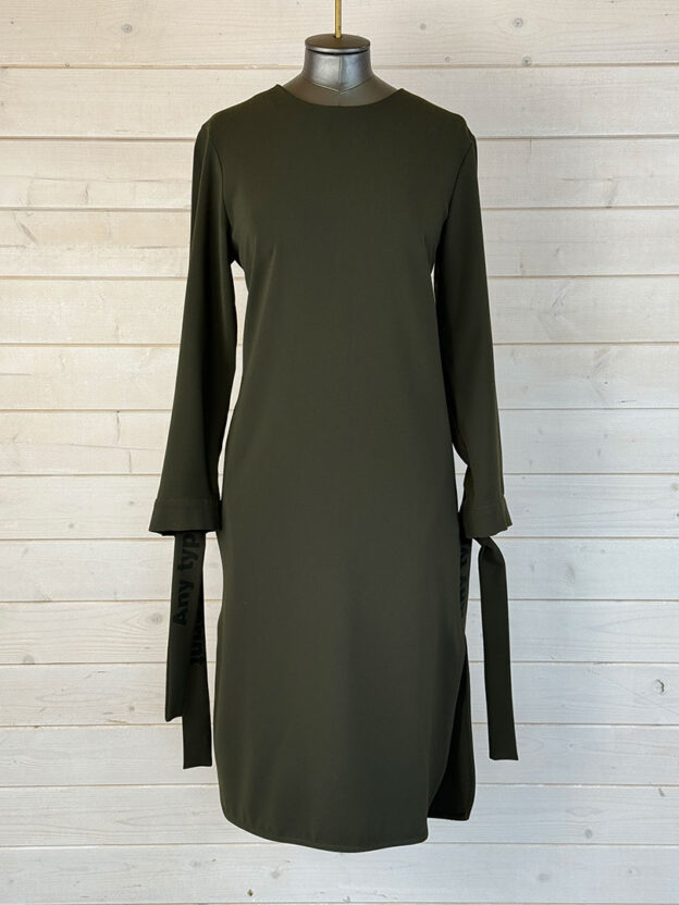 Pre-Owned Loreak Long Khaki Dress Size XS