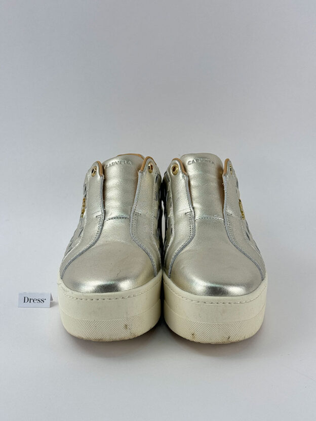 Pre-Owned Carvela Gold Connected Laceless Weave Trainer Size 39 (UK 6) - Image 2