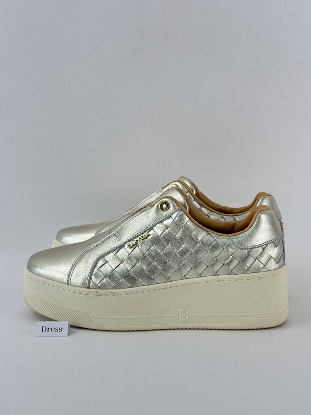 Pre-Owned Carvela Gold Connected Laceless Weave Trainer Size 39 (UK 6) - Image 3