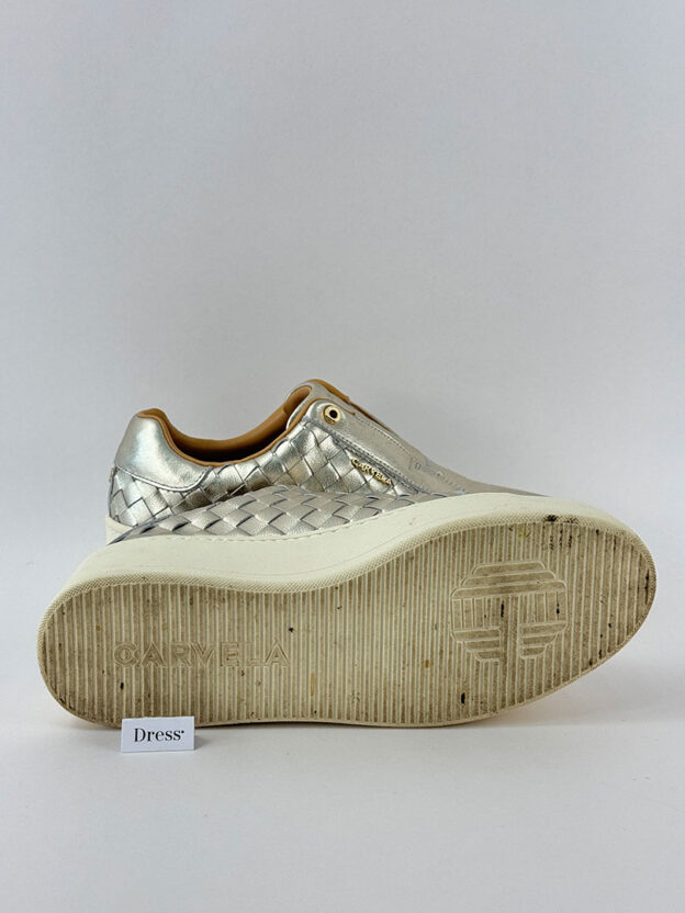 Pre-Owned Carvela Gold Connected Laceless Weave Trainer Size 39 (UK 6) - Image 5