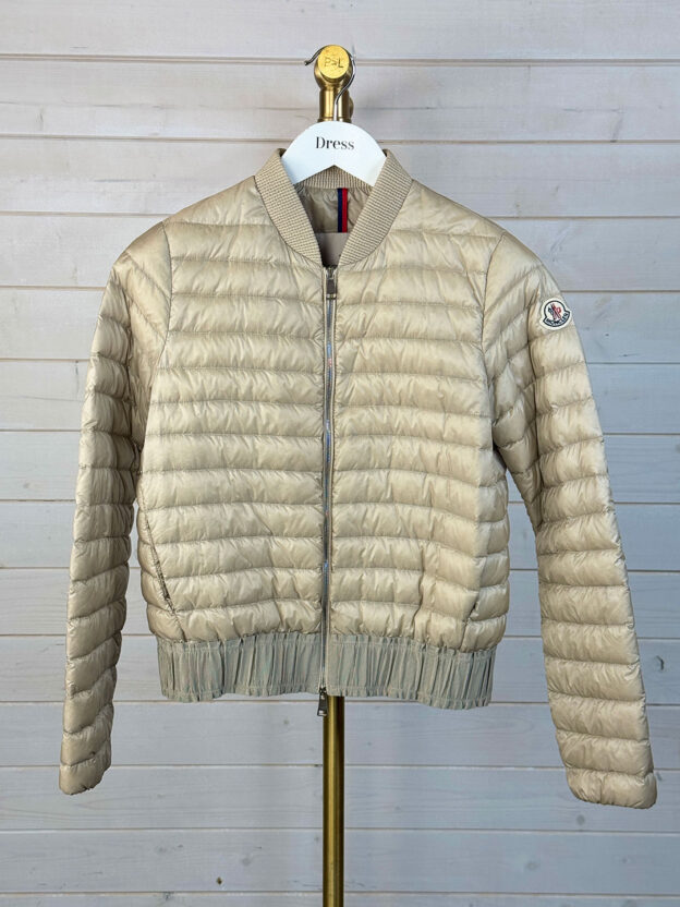 Moncler Cream Short Puffer Jacket Size 0 (UK 8)