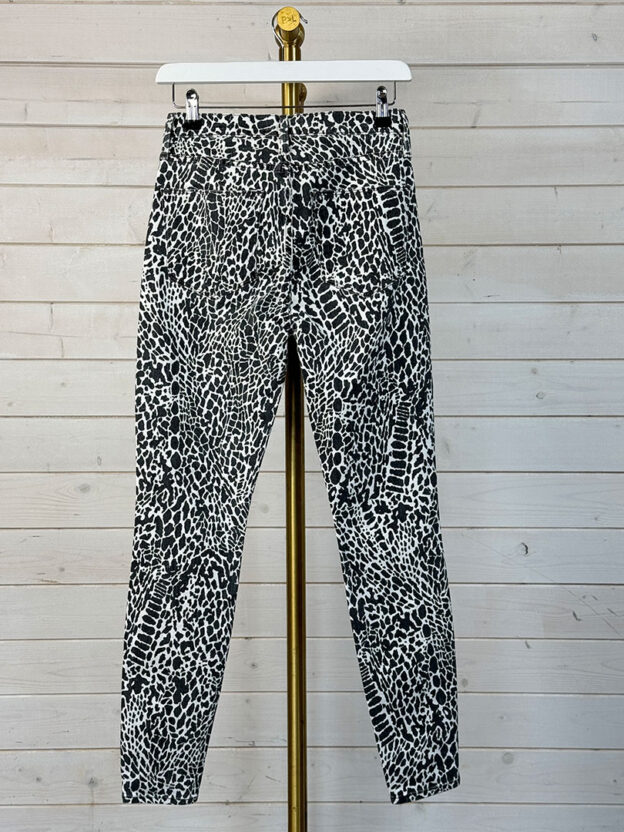 Pre-Owned Frame Animal Print Black & White Jeans Size 8 - Image 2