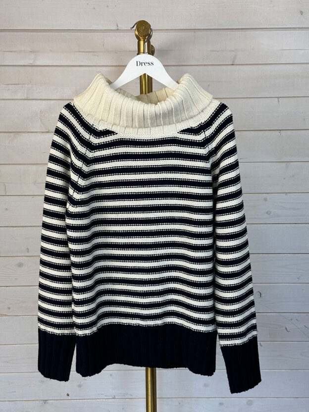 Armani Navy & Cream Roll Neck Jumper Size EU 46 (UK 18)