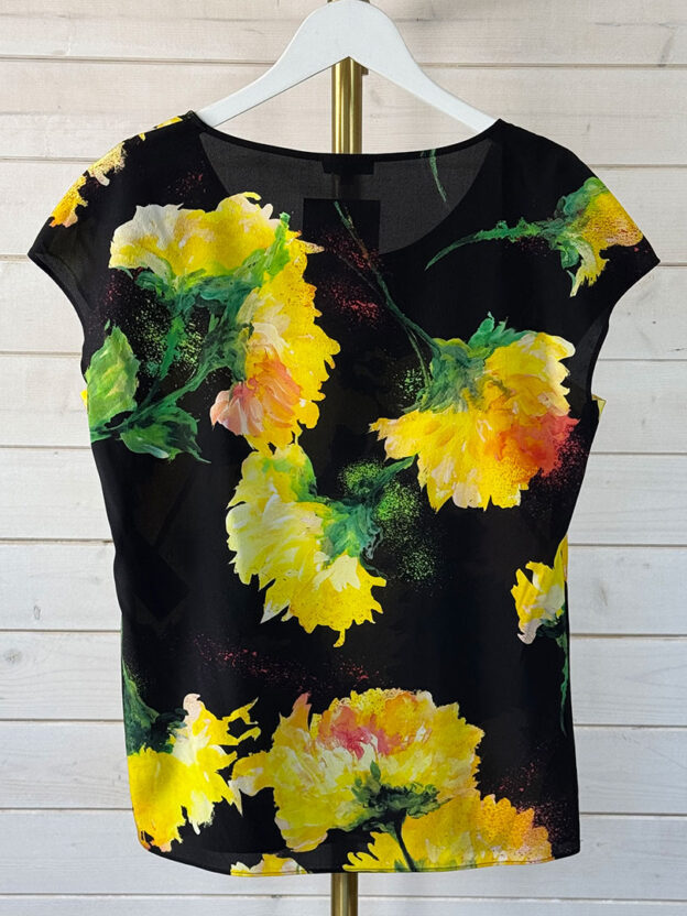 Pre-Owned Escada Black & Lemon Floral Top Size 36 (Size 8) - Image 2