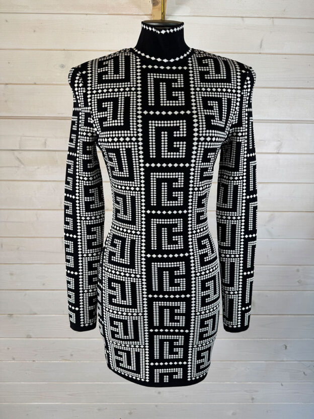 Pre-Owned Balmain Monogram Black & White Knitted Dress Size 38 (UK 10)