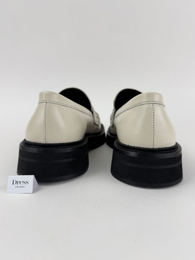Pre-Owned ME + EM Cream Leather Loafers Size 39.5 (UK 6.5) - Image 4