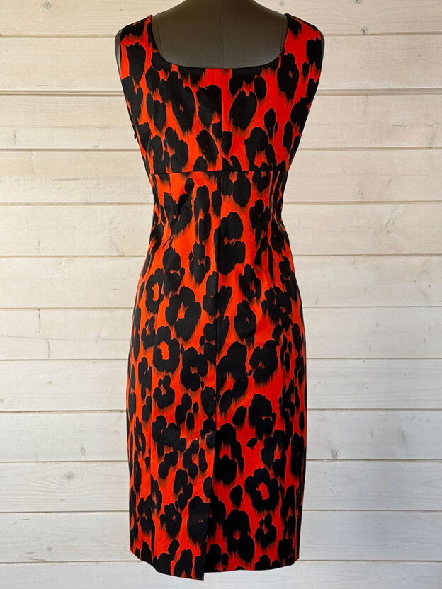 Pre-Owned Moschino Cheap & Chic Red & Black Animal Print Dress Size 14 - Image 2