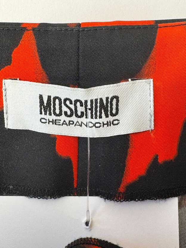 Pre-Owned Moschino Cheap & Chic Red & Black Animal Print Dress Size 14 - Image 3