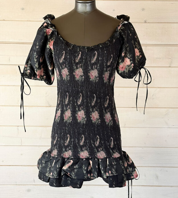 Pre-Owned Love Shack Fancy Black & Pink Roses Dress Size XS