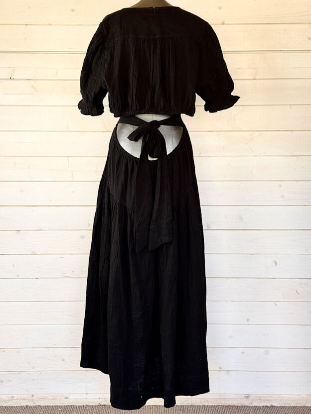 Pre-Owned ME&EM Black Long Dress With Short Sleeves & Cut Out Size 16 - Image 2