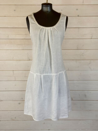 Malvin White Linen Dress Size 10-12