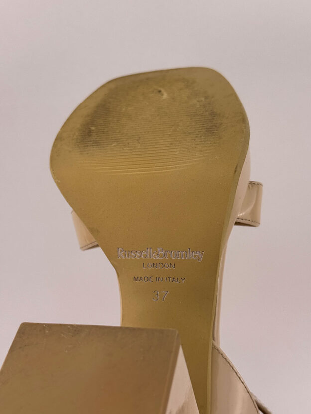 Russell & Bromley Beige Groovybaby Platform Patent Sandal Size 37 (UK 4) - Image 6