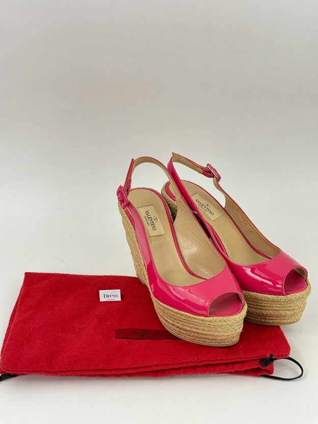 Pre-Owned Valentino Garavani Patent Pink Leather Wedges Size 37 (UK 4) - Image 7