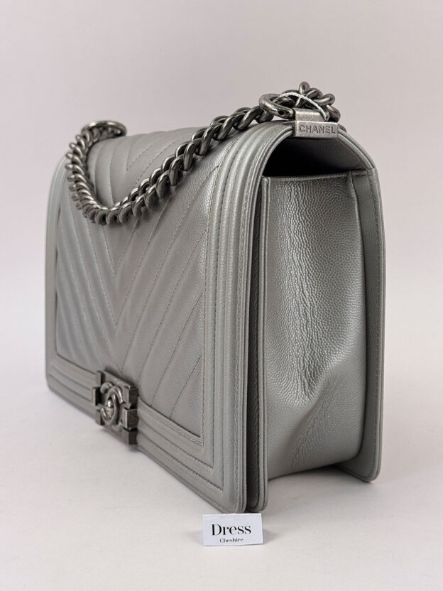 Pre-Owned Chanel Silver Boy Bag - Image 2