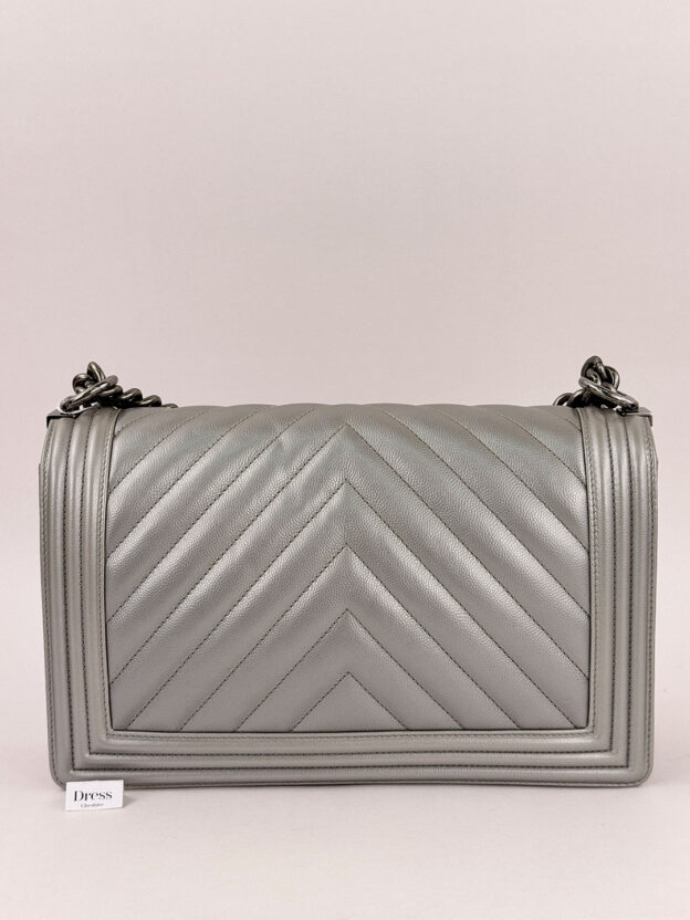 Pre-Owned Chanel Silver Boy Bag - Image 3