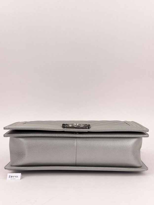 Pre-Owned Chanel Silver Boy Bag - Image 4