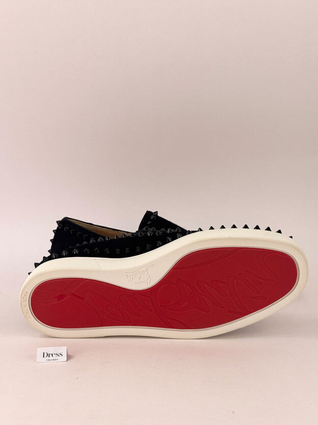 Pre-Owned Christian Louboutin Pik Boat Studded Suede Sneakers Size 39 (UK 6) - Image 5