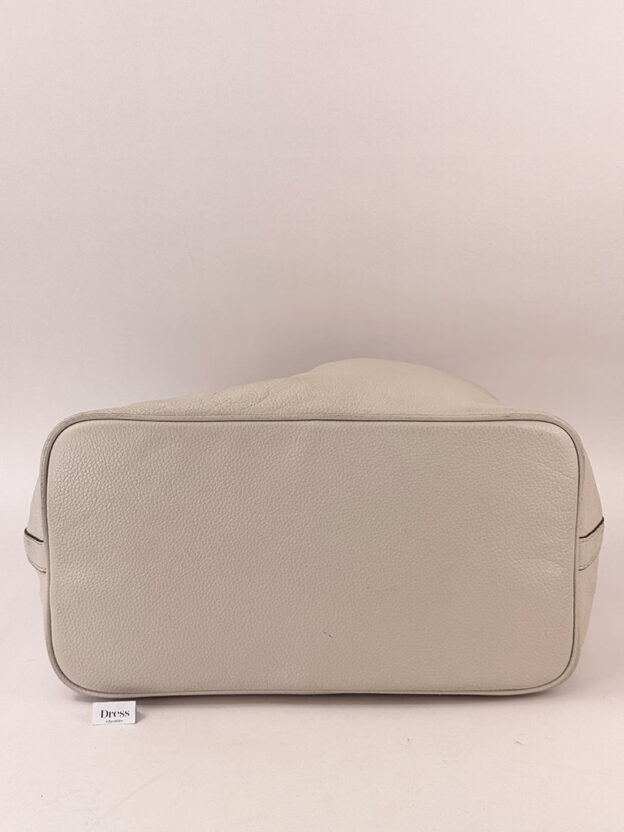 Michael Kors Cream Handbag - Image 4